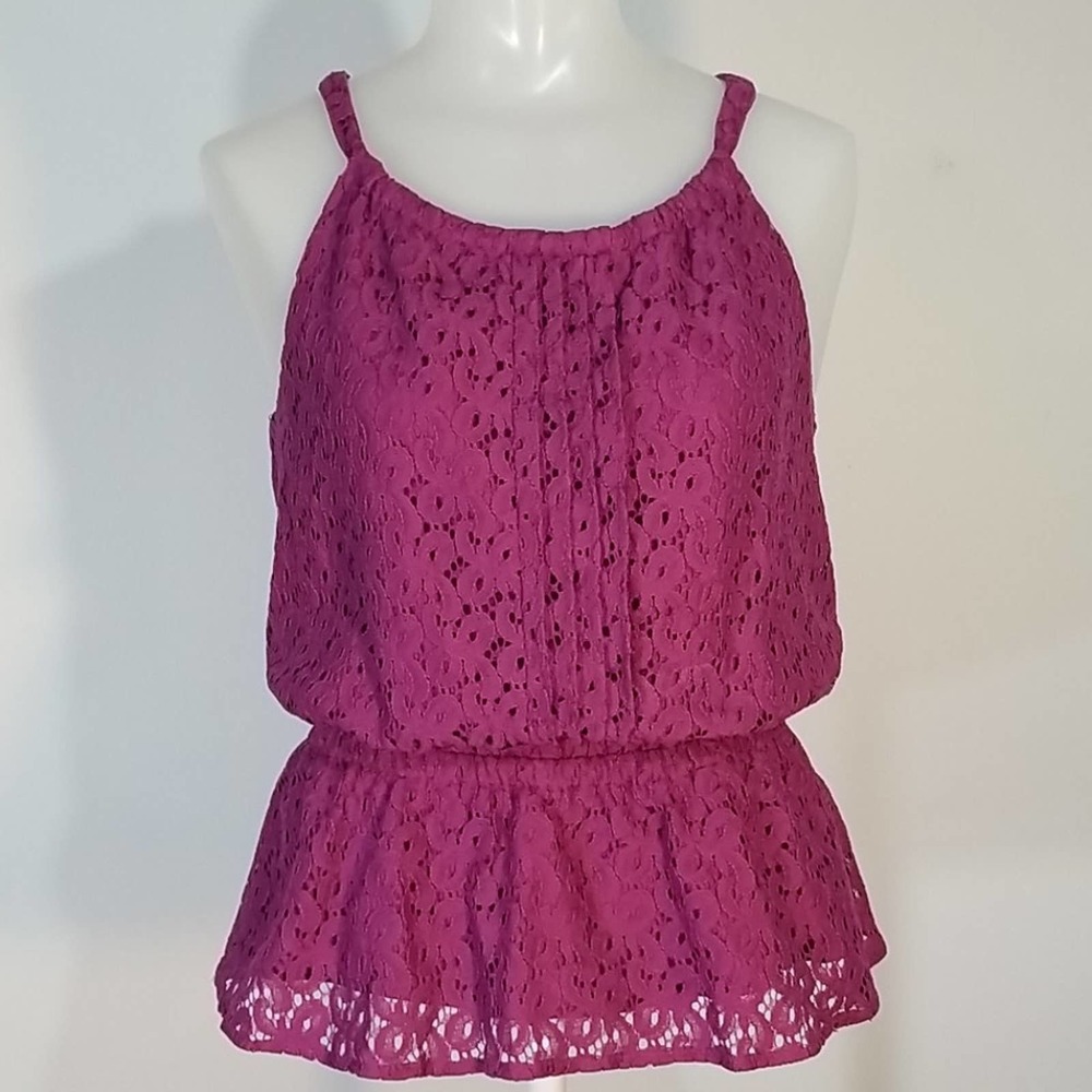 Nicole Miller Sleeveless fuchsia pink Lace top